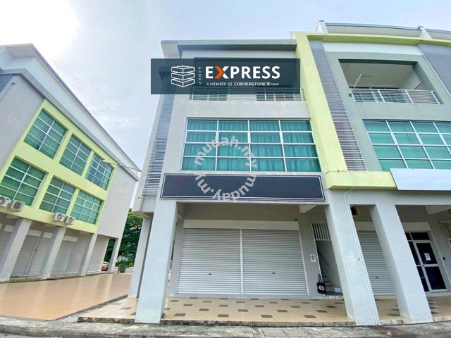Three Storey Shoplot Corner at Lutong [Opposite KRP Miri] 1