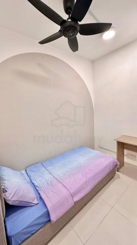 Single Room for rent Edumetro Subang Jaya Usj Mydin Brt Lrt Segi Sunwa 1