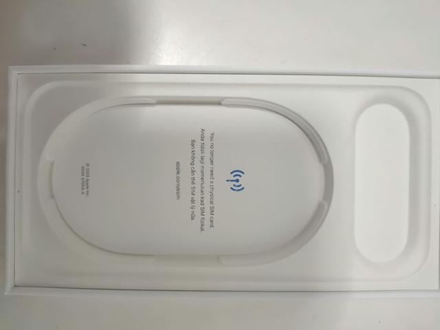 iPhone Air 256GB Light Gold MY Set - photo 5 of 6