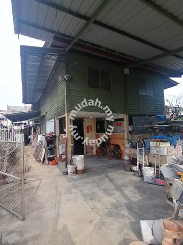 Jalan Kee Ann Double Storey Antique Wooden House For Sale 1