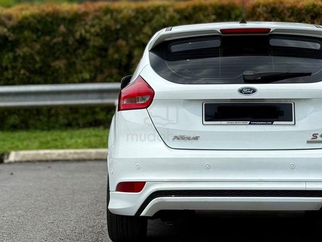2016 🚗Ford FOCUS 1.5 ECOBOOST SPORT+ FACELIFT (A) - 4