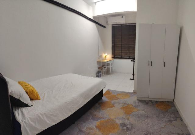 (FEMALE) Room for rent 1