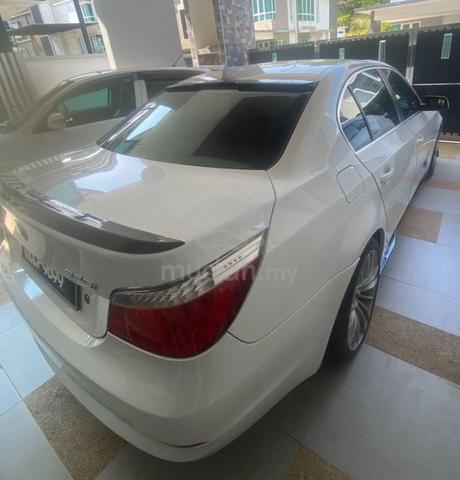2010 Bmw 525i 2.5 SPORT FACELIFT (A) - 2