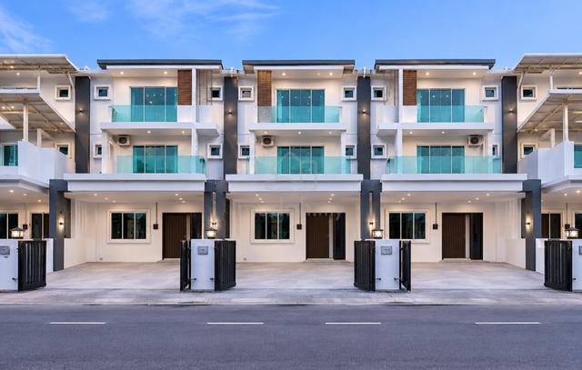 3 Storey Maple Residence @ Sungai Puyu Butterworth 1