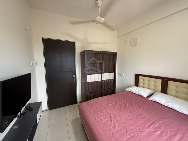 Vista condo / Middle room / Female only 1