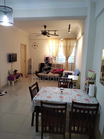 Residensi Melor 1
