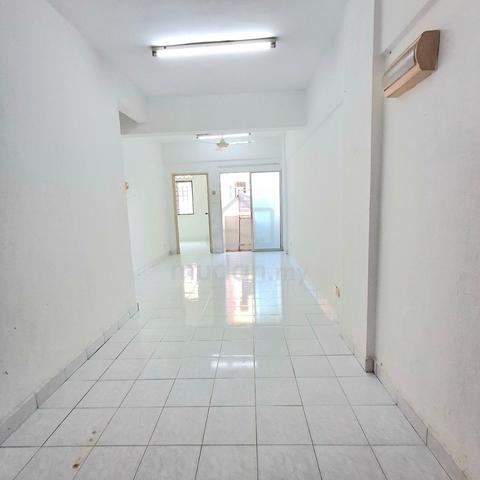 Apartment Taman Langat Murni 1
