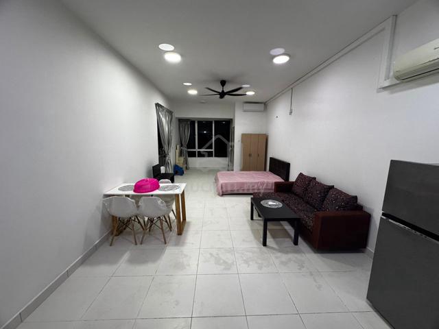 Akademik Suite 1