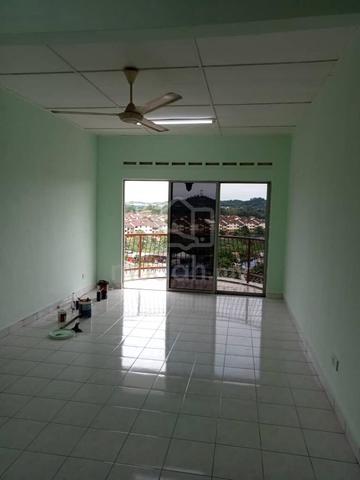 Selesa Puteri Condominium 1