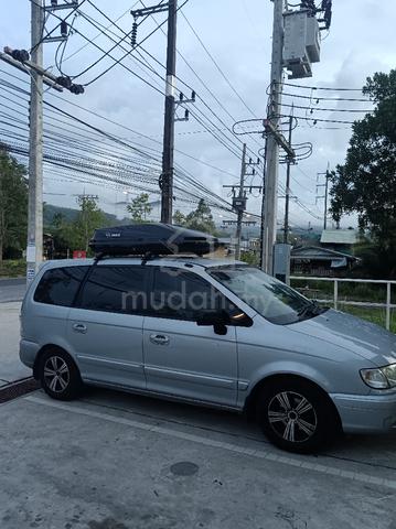 2005 Hyundai TRAJET 2.0 GLS (A) - 2