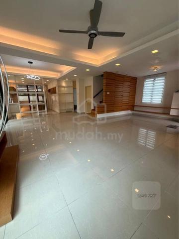 Aman Perdana 2 Storey Bungalow Renovated House for Sale at Klang 1