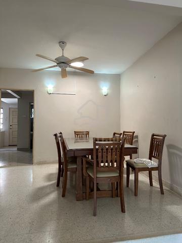 Damansara Utama 2-Storey Terraced House For Rent 1