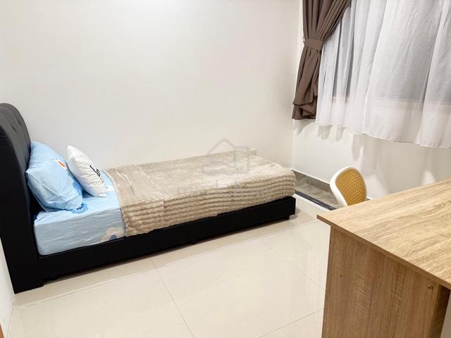 RnF Princess Cove Room for Rent 1