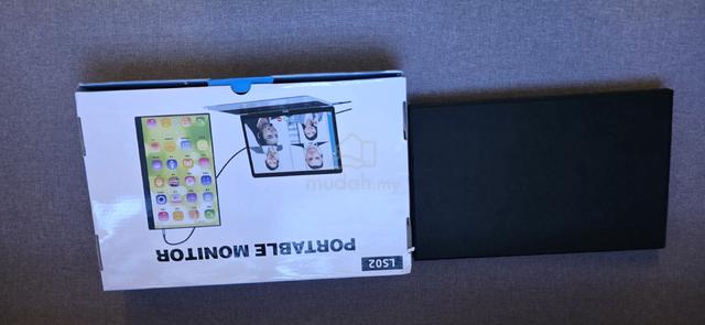 Expose 11.6 inch portable monitor - photo 3 of 6