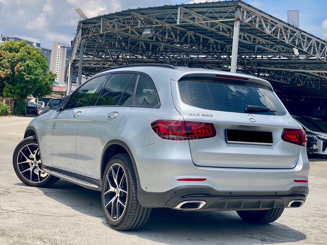 Mercedes Benz GLC300 2.0 4MATIC AMG LINE F.S.R MB - 2