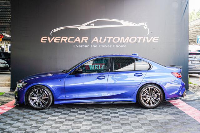 Bmw 330i 2.0 M-SPORT CarPlay RevCam PirelliTyres - 5