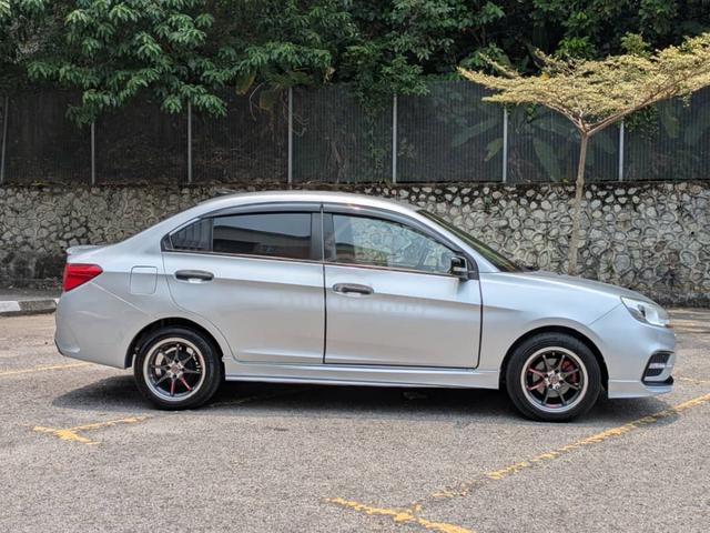 Proton SAGA 1.3 PREMIUM S AT / SPORTRIMS / BODYKIT - 3