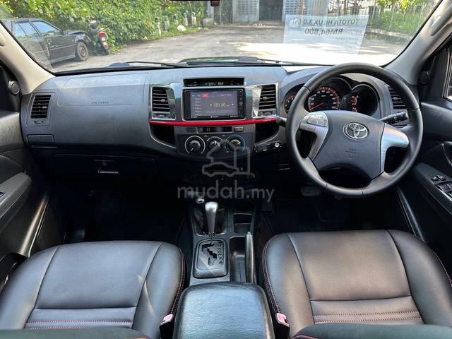 2015 Toyota HILUX 3.0 TRD SPORTIVO (A) - 5