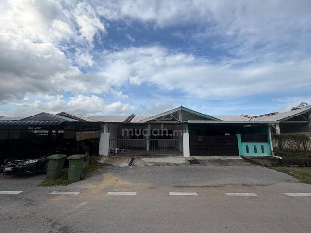 Single Storey Intermediate Terrace at Taman Palma Indah Matang 1
