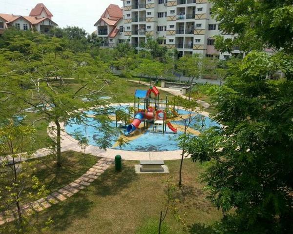 Alpine Village Apartment 3