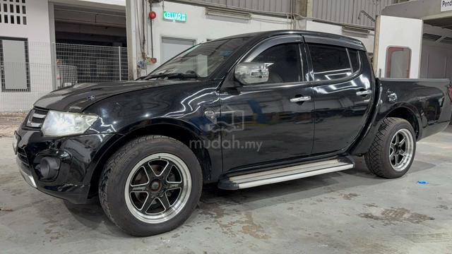 2013 Mitsubishi TRITON 2.5 VGT (A) - 4