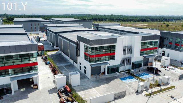 COMPASS Factory / Warehouse Kuala Langat, Banting near Jenjarom 1