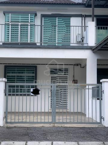 Meru Double Storey House For Rent 1
