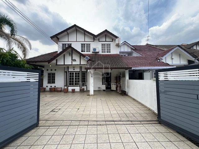 CORNER LOT 1.5 Storey Terrace USJ 6 Subang Jaya (3 + 2 Room) 1