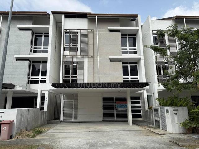 Duta Villa 3 Storey Superlink Presint 14 Putrajaya 1