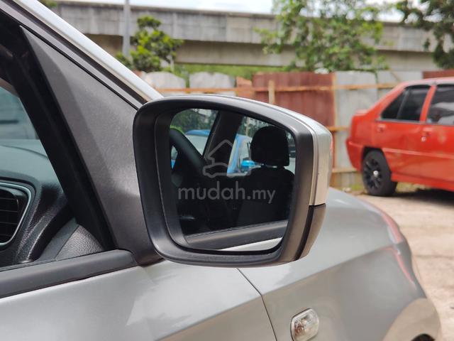 2017 Volkswagen VENTO 1.6 TRENDLINE (A) - 5