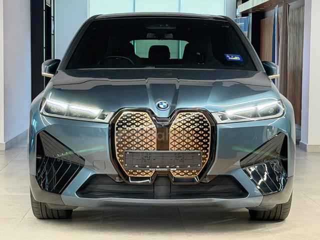 BMW iX xDrive50 M-Sport - Ready Stock 2023 2024 - 2