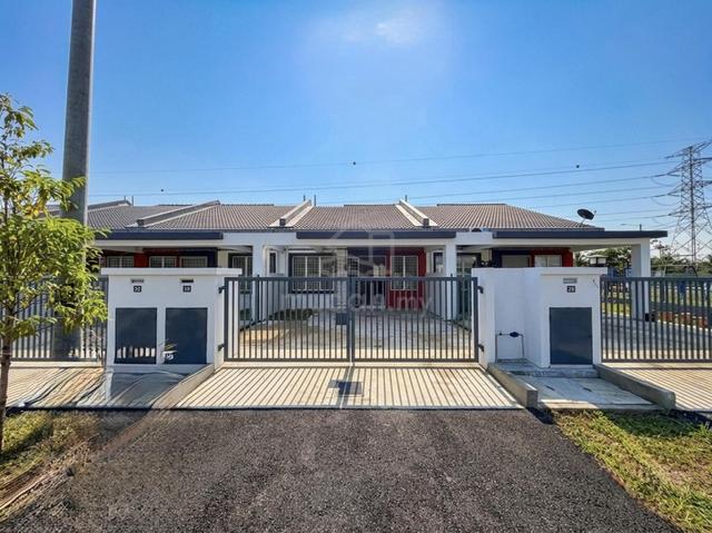 (Brand New) Single Storey Terrace Taman Salak Kasturi 2, Sepang 1
