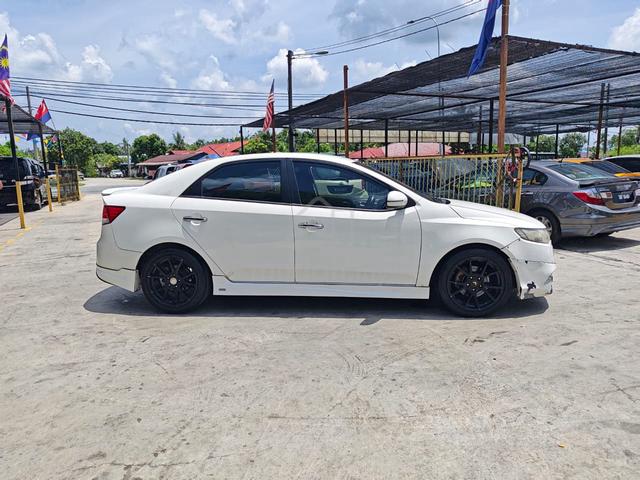 2011 Kia FORTE FULL SPEC 1.6 (AUTO) - LOAN KEDAI - 2