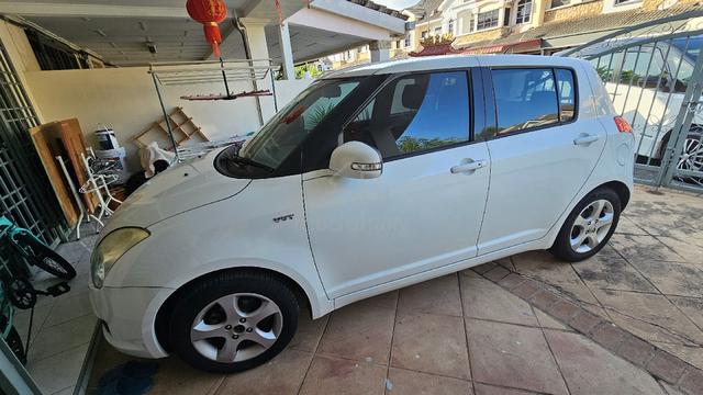 2009 Suzuki SWIFT 1.5 PREMIER (A) - 1