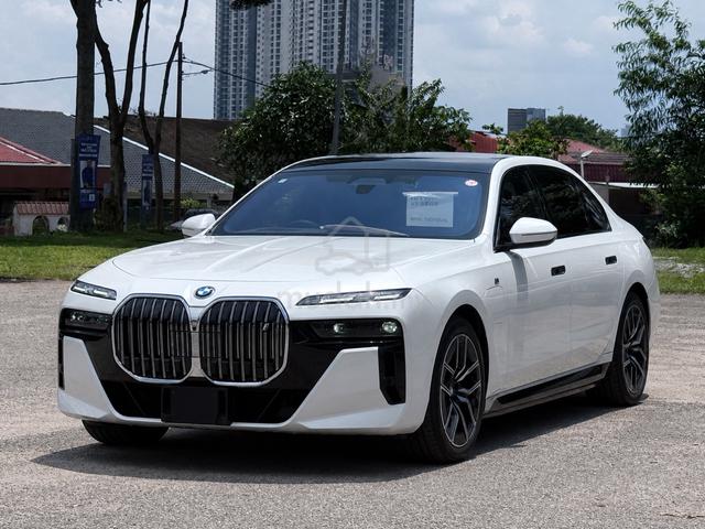UNREGISTERED — 2024 BMW I7 xDRIVE60 G70 M-Sport - 1