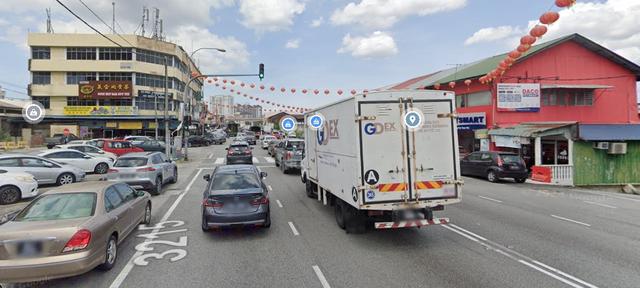 Kampung Baru Seri Kembangan Shop For Rent-Facing Main Road, Intermedia 1