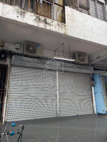 Jalan Air putih , ground floor shop lot for rent 1