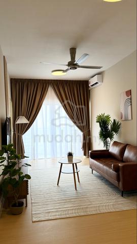 Symphony Heights (Simfoni Heights) 1