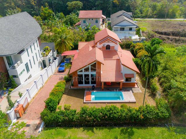 10K SQFT❗️ Bungalow Sungai Buloh Country Resort Saujana Utama 1