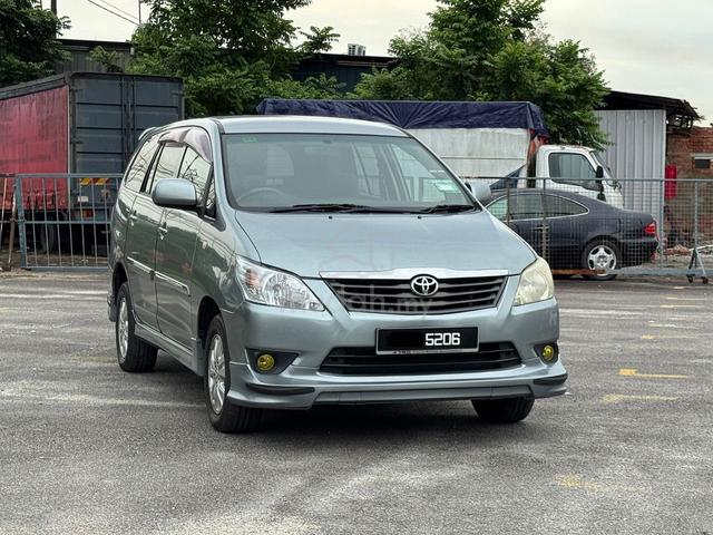 2013 Toyota INNOVA 2.0 E (A) - 3