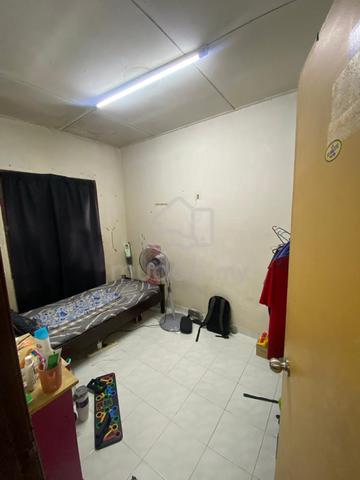 Flat Seri Nervillia Kota Kemuning 1