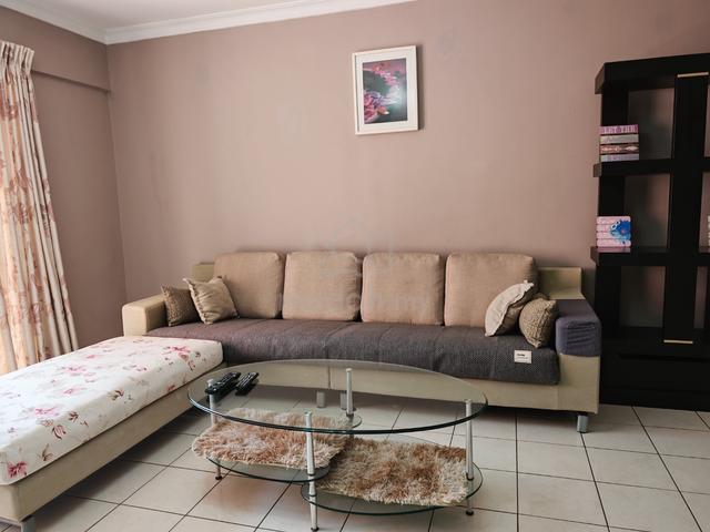 Marina Court 1