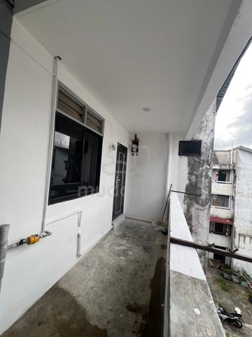 Simbang Taman Perling Flat 1