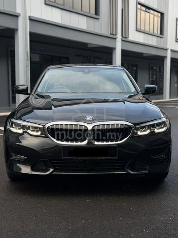 34835km✅✅ 2021 Bmw 320i SPORT 2.0L (A) - 3