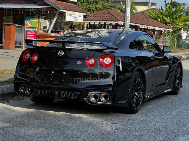 2023 Nissan GT-R 3.8 BLACK EDITION LIKE NEW - 2