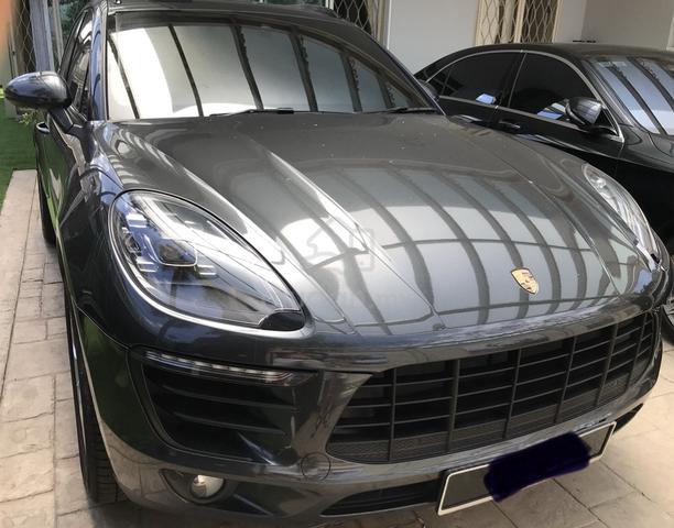 2017 Porsche MACAN 2.0 (A) - 1
