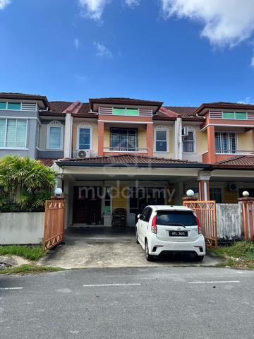 Uni Garden Double Storey Terrace House For Rent 1