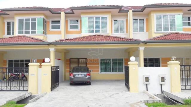 Uni Garden ❣️ Double Storey Intermediate House 1