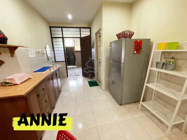 20*83 land area 2 storey terrace near RHB Bank Sungai Jawi / Valdor 4