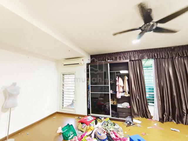 Double Storey Alam D'16  Residence Seksyen 16 Shah Alam (Gated & Guard 2